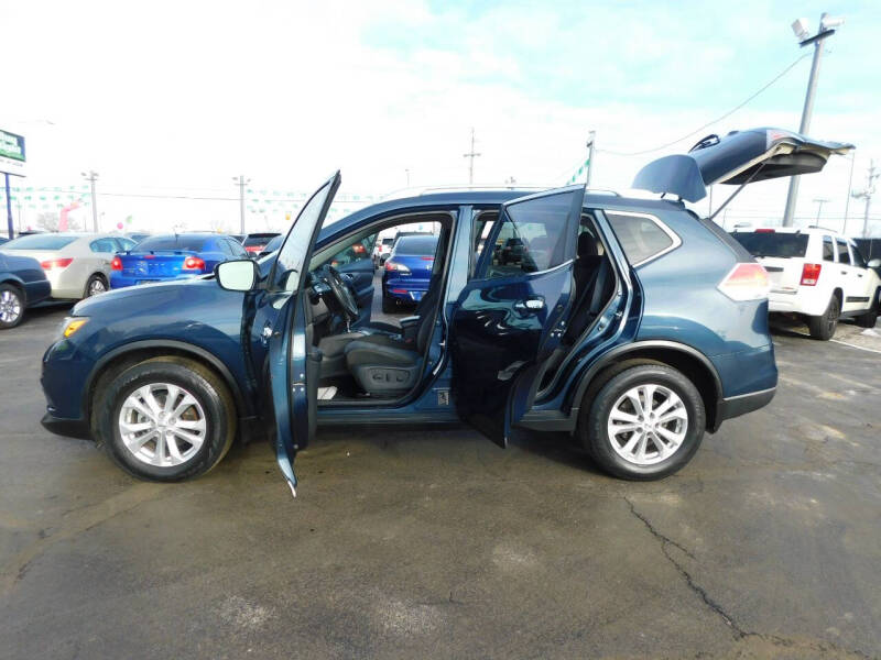 2016 Nissan Rogue SV