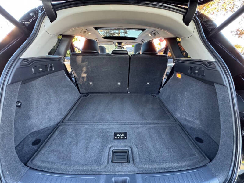 2019 Infiniti QX50 Luxe