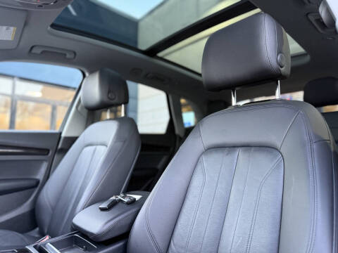 2018 Audi Q5 2.0T quattro Premium Plus