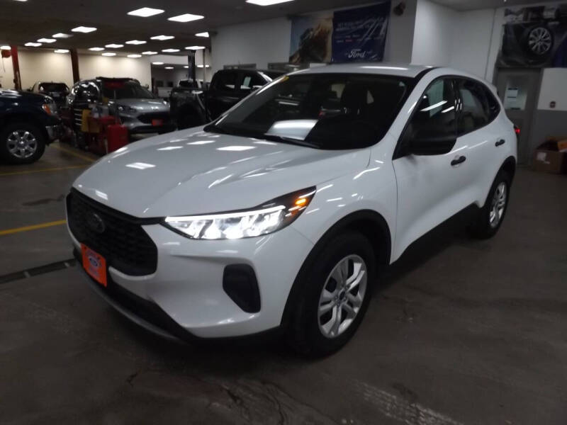 2023 Ford Escape Base's photo