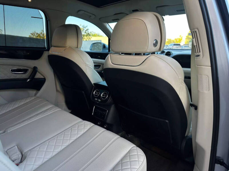 2019 Bentley Bentayga V8