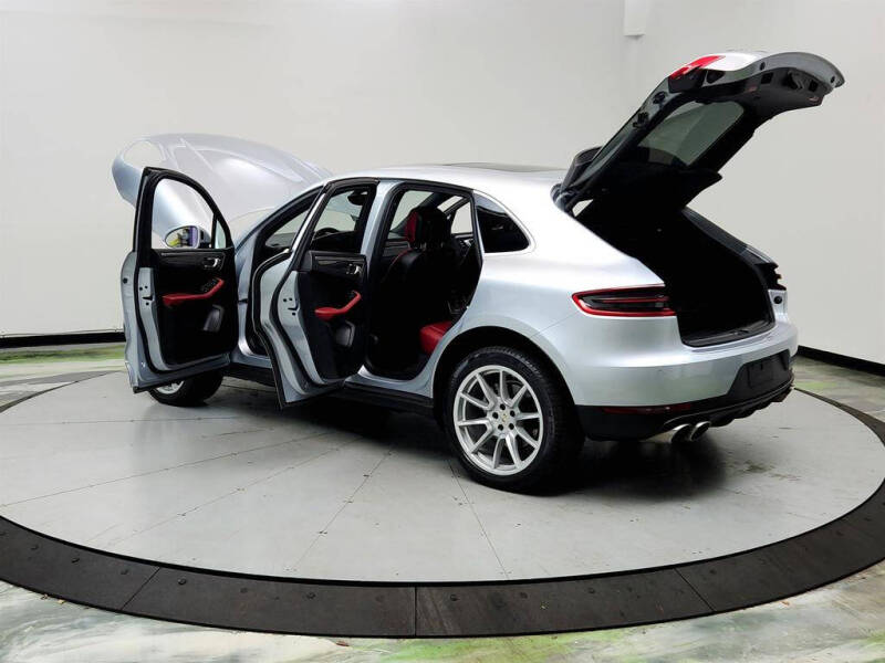 2016 Porsche Macan S