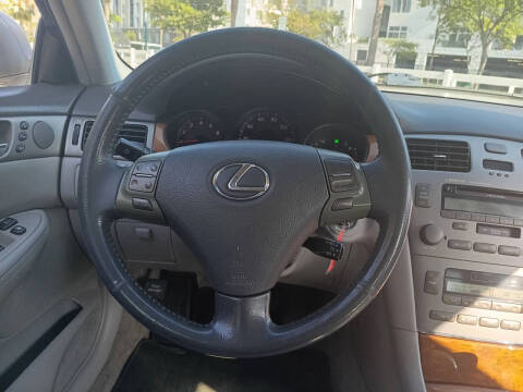 2005 Lexus ES 330
