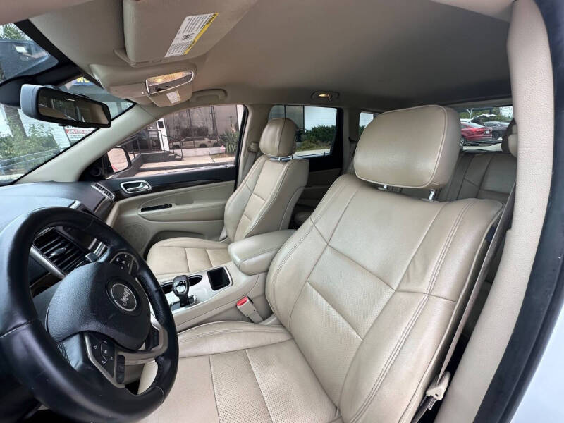 2015 Jeep Grand Cherokee Laredo