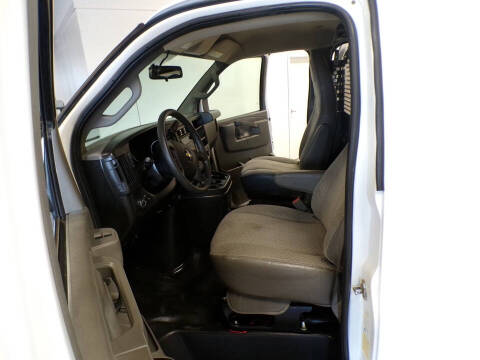 2017 Chevrolet Express 2500