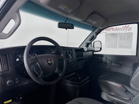 2024 Chevrolet Express 2500