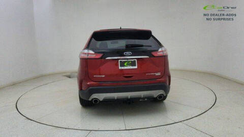 2020 Ford Edge Titanium