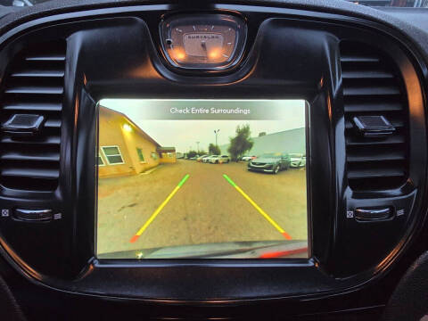 2023 Chrysler 300 S V6