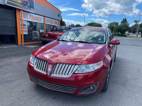 2009 Lincoln MKS for sale at Lehigh Valley Truck n Auto LLC. in Schnecksville PA