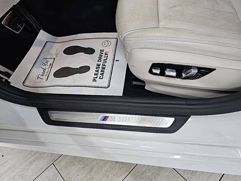 2019 BMW 5 Series 530e iPerformance