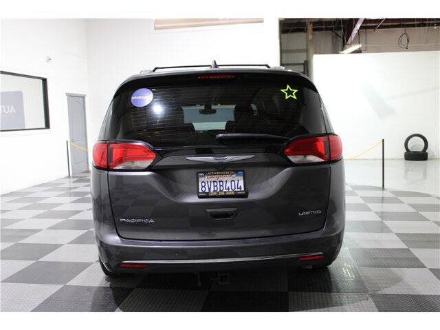 2019 Chrysler Pacifica Limited