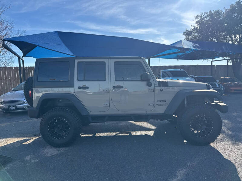 2017 Jeep Wrangler Unlimited Sport