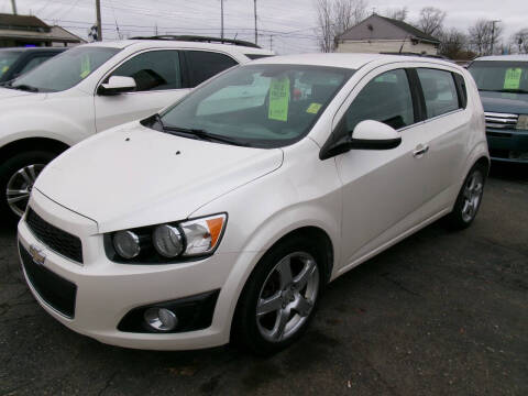 2013 Chevrolet Sonic for sale at Aspen Auto Sales in Wayne MI