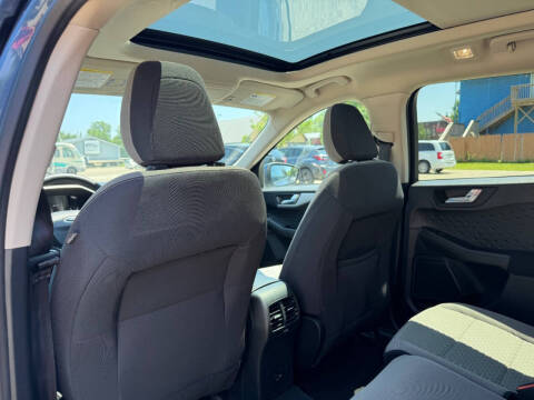 2020 Ford Escape SE
