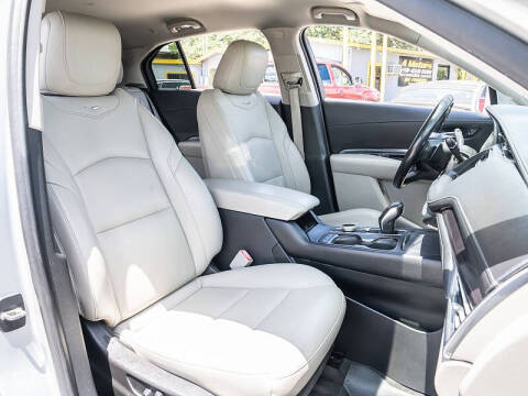 2019 Cadillac XT4 Luxury