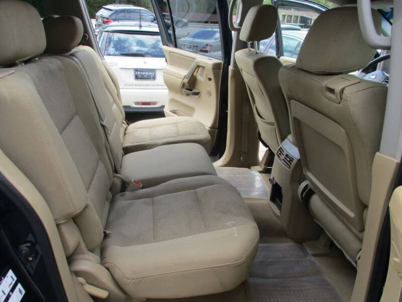 2006 Nissan Armada SE