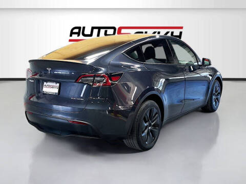 2024 Tesla Model Y Long Range