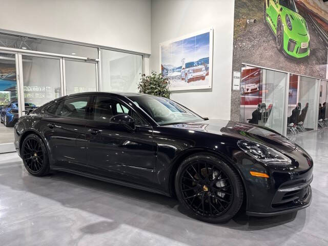 2018 Porsche Panamera
