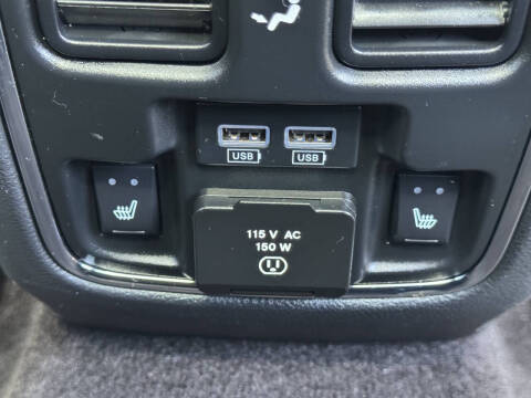 2016 Jeep Grand Cherokee Summit