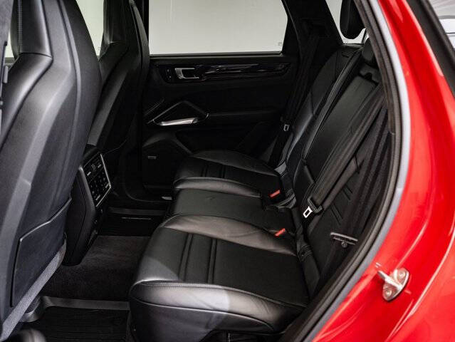 2021 Porsche Cayenne Turbo