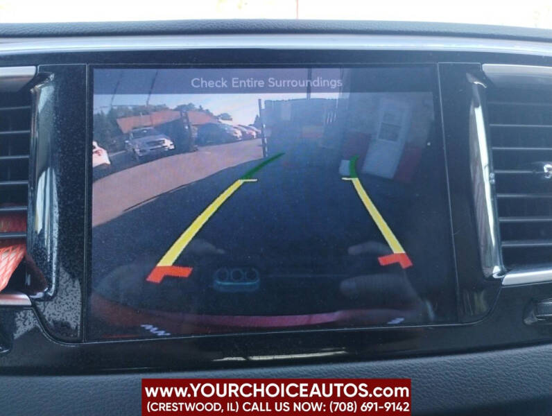 2017 Chrysler Pacifica Touring-L Plus