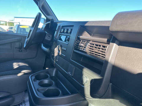 2024 GMC Savana 2500