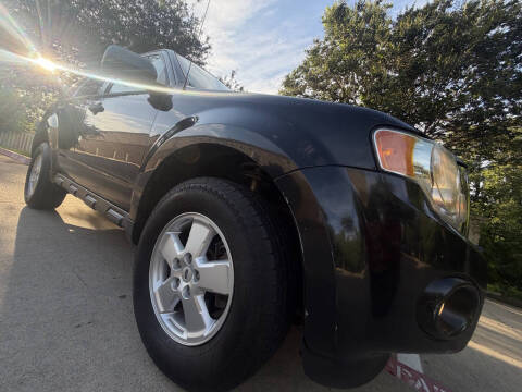 2011 Ford Escape XLT