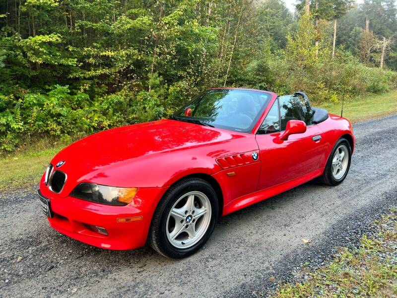 1998 BMW Z3 for sale at CROSSWAY AUTO CENTER in East Barre VT