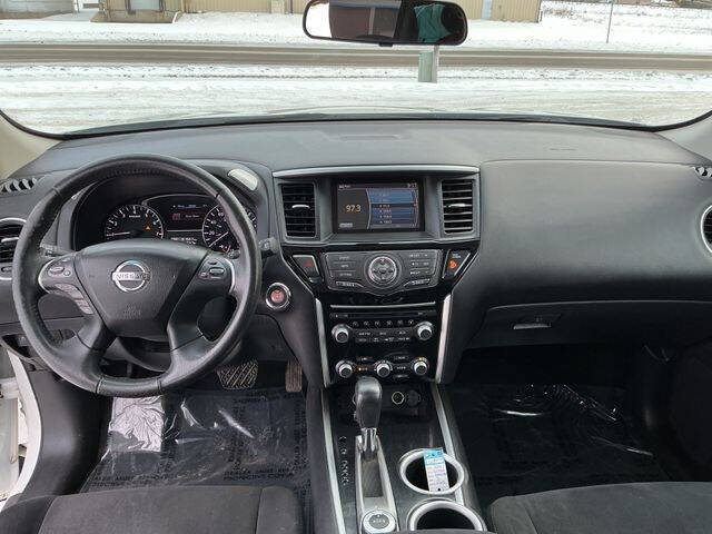 2014 Nissan Pathfinder SV