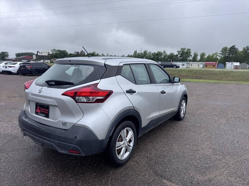 2020 Nissan Kicks S