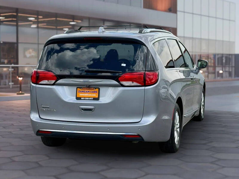 2018 Chrysler Pacifica Touring L