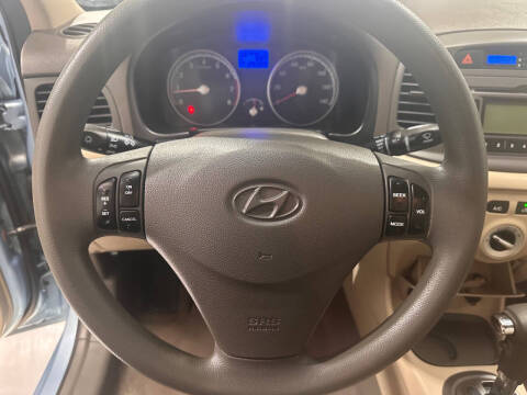 2011 Hyundai Accent GLS