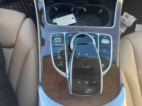 2017 Mercedes-Benz GLC GLC 300 4MATIC