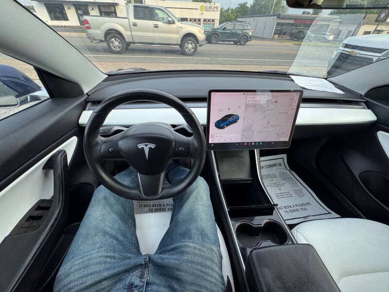 2019 Tesla Model 3 Standard Range Plus