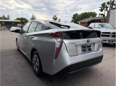 2016 Toyota Prius