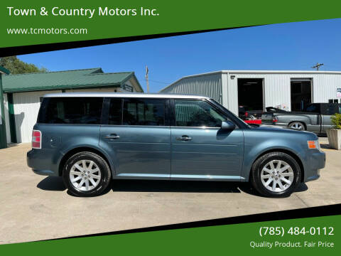 2010 Ford Flex for sale at Town & Country Motors Inc. in Meriden KS