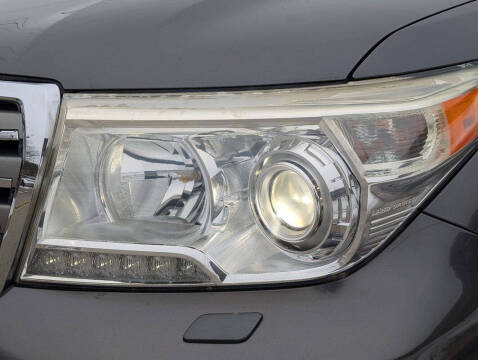 2013 Toyota Land Cruiser