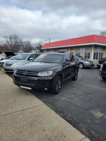 2014 Volkswagen Touareg for sale at THE PATRIOT AUTO GROUP LLC in Elkhart IN