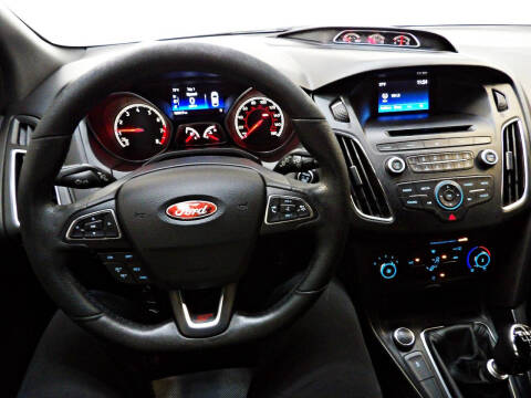 2017 Ford Focus ST