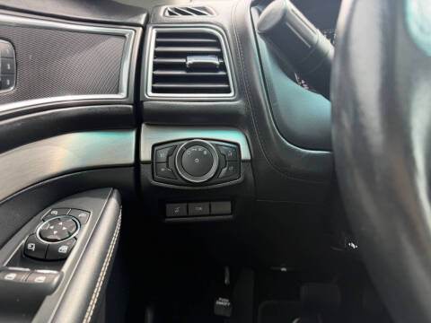 2016 Ford Explorer Platinum