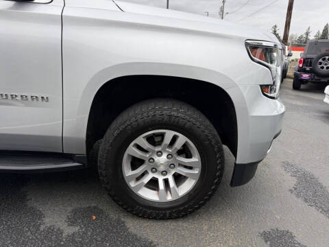 2019 Chevrolet Suburban LT