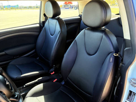 2013 MINI Hardtop Cooper