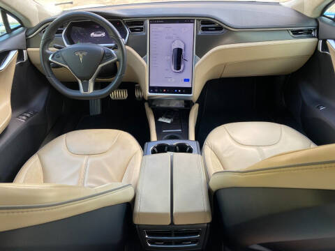 2012 Tesla Model S Performance