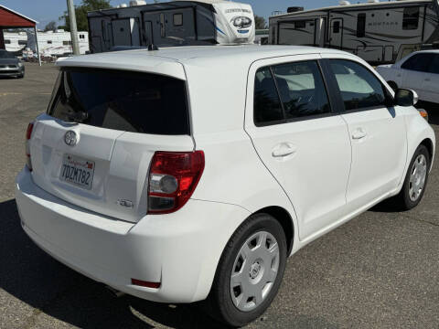 2014 Scion xD