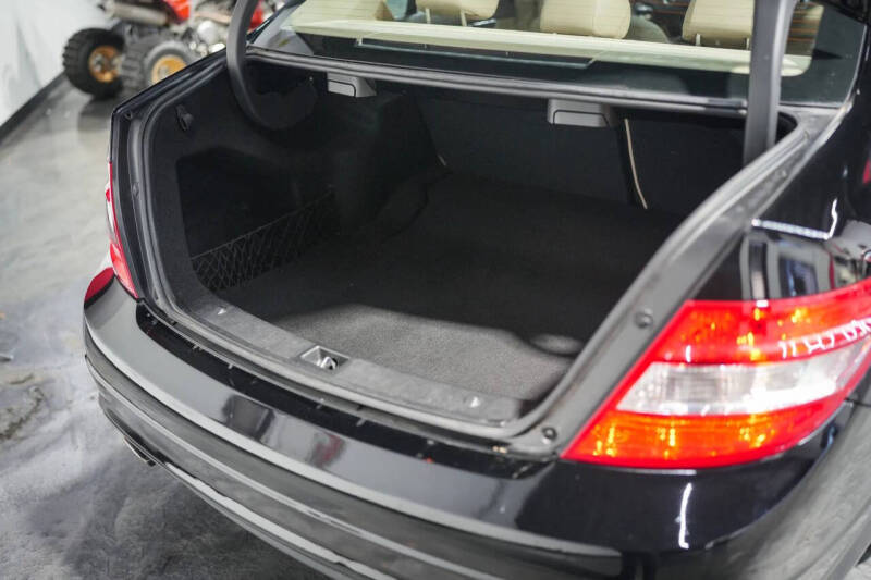 2011 Mercedes-Benz C-Class