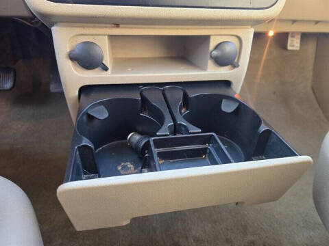 2005 Ford Freestar SES