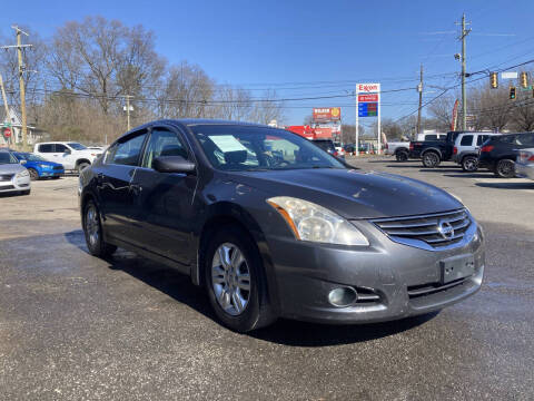 2012 Nissan Altima for sale at Cruz Auto Sales in Dalton GA