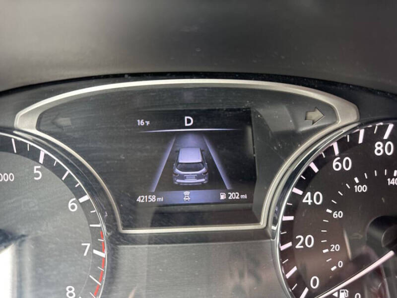 2020 Nissan Pathfinder S
