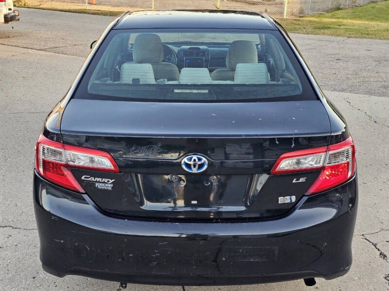 2013 Toyota Camry Hybrid LE