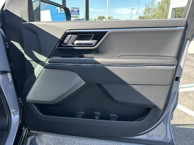 2025 GMC Sierra EV Denali